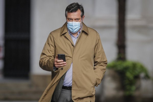 El primer traspié de Sichel en BancoEstado: sindicato rechaza nuevos horarios de atención