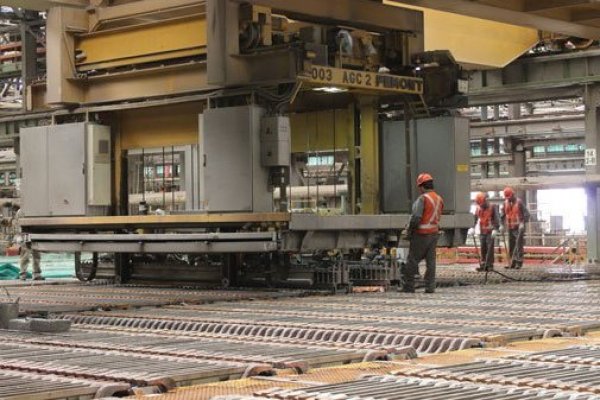 Codelco intensifica las medidas por el Covid-19 y en Chuquicamata detiene las operaciones en la fundición