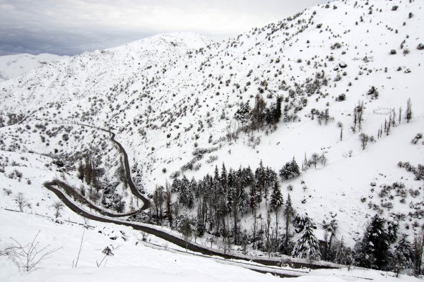 Gran Cantidad De Nieve Se Acumulo En Camino A Farellones Diario Financiero