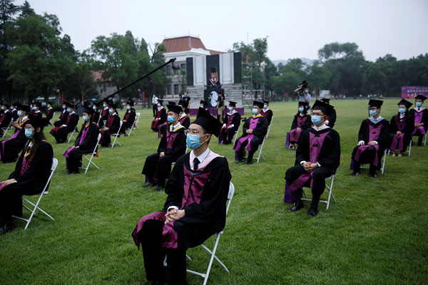 Paper de la semana | Un tercio de los universitarios espera ver impactos a largo plazo en sus ingresos por la pandemia