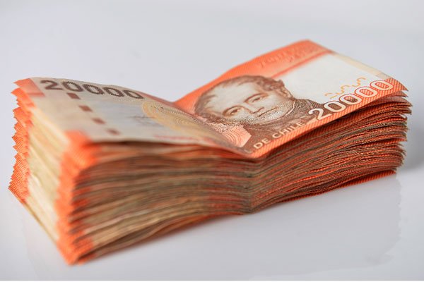 Deuda pública está cerca del 30% del PIB y fondos soberanos suman US$ 20 mil millones