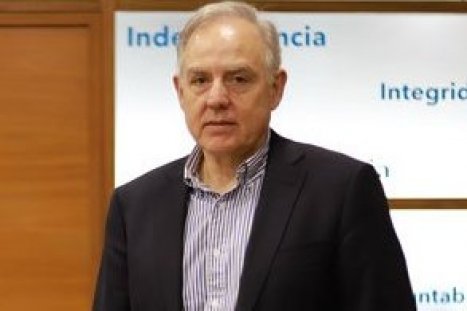 El webinar "Aseguradores en tiempos complejos" fue moderado por Álvaro Feller, presidente de Feller Rate