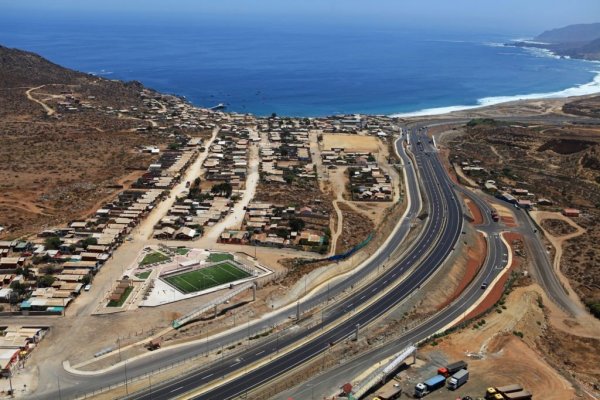 Toesca anuncia promesa de venta del 49% en Ruta del Algarrobo