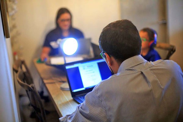 <p>El teletrabajo llegó para quedarse: al menos el 16% de los estadounidenses operarían desde sus casas luego de la pandemia</p>