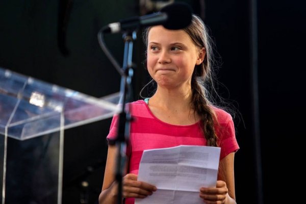 Premian a Greta Thunberg con un millón de euros por su lucha contra el cambio climático