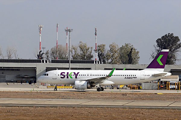 Sky Airlines se abre a estudiar reorganización judicial y seguir pasos de Latam en EEUU