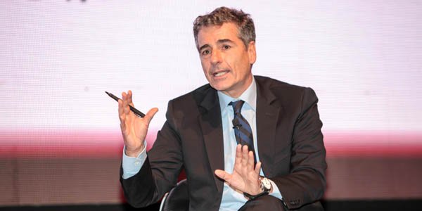 <p>Velasco tras retiro de fondos: "Las pensiones serán más bajas, pero la mayoría lo sentirá en 20 o 25 años más"</p>