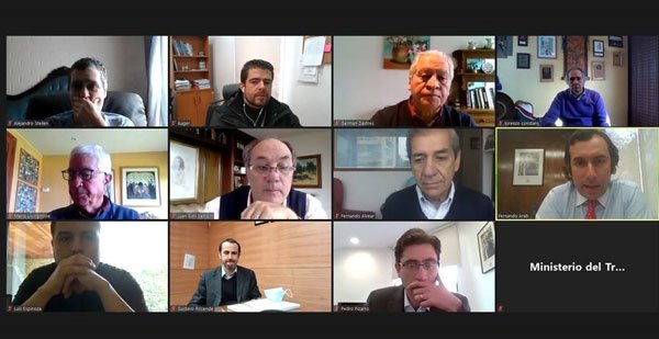 Trabajadores y empresarios presentan protocolo de retorno seguro