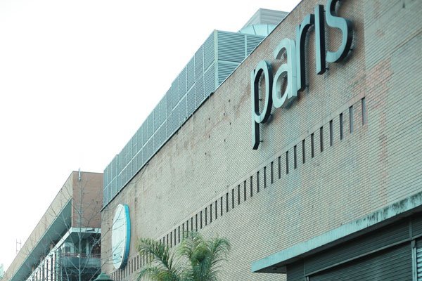 Multitiendas se suman a la reapertura de locales y autoridad sanitaria cursó 34 sumarios al comercio