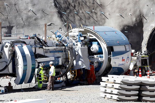 Tribunal Ambiental pide batería de antecedentes para resolver proceso judicial clave para Alto Maipo