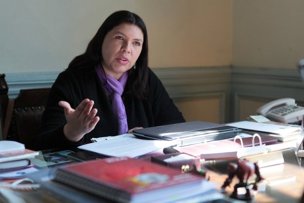 Hacienda y la CUT inauguraron hoy discusión sobre salario mínimo