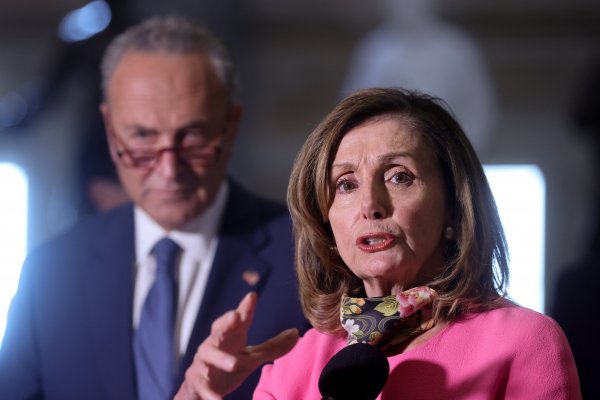 Tras falta de acuerdo por nuevo plan de estímulo, demócratas instan a Trump a mantener el diálogo y no tomar decisiones unilaterales