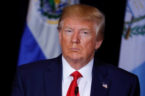 Trump estudia ‘en serio’ recortar impuesto a la renta de capital