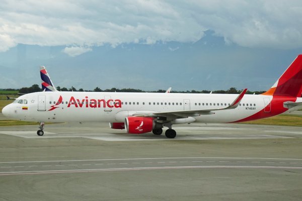Avianca es la aerolínea nacional más grande de Colombia,