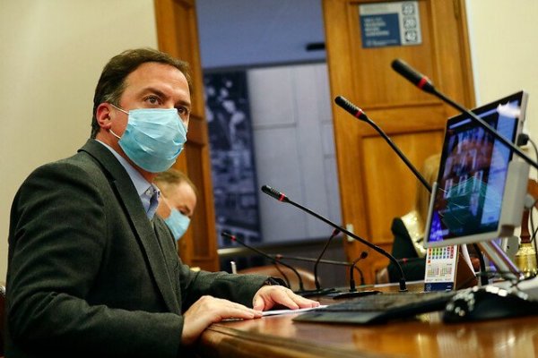 Matías Walker: "Nunca vamos a aceptar legislar bajo extorsión"