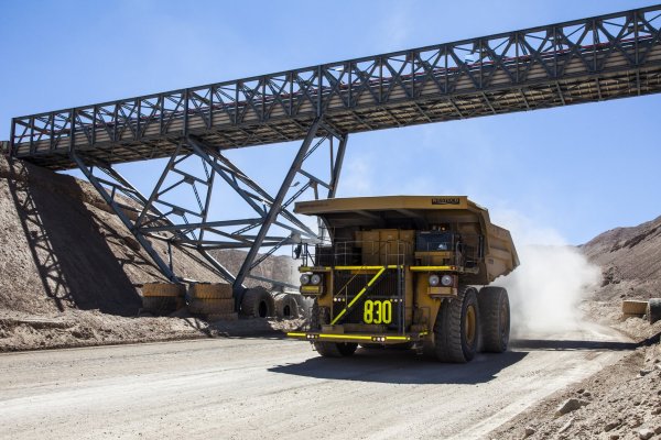 <p>Cambios en Codelco: estatal informa la renuncia de gerente general de División Andina</p>