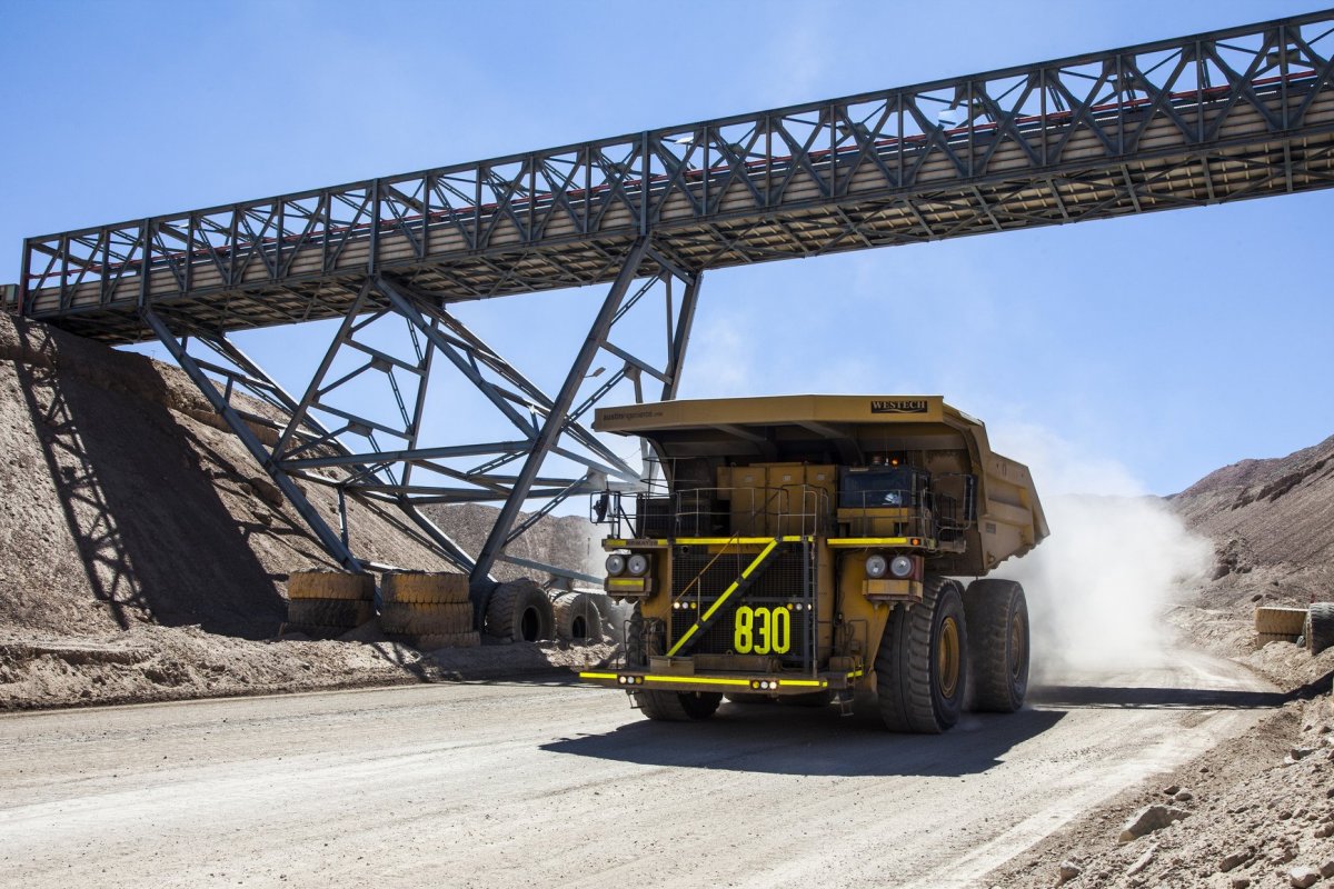 <p>Cambios en Codelco: estatal informa la renuncia de gerente general de División Andina</p>