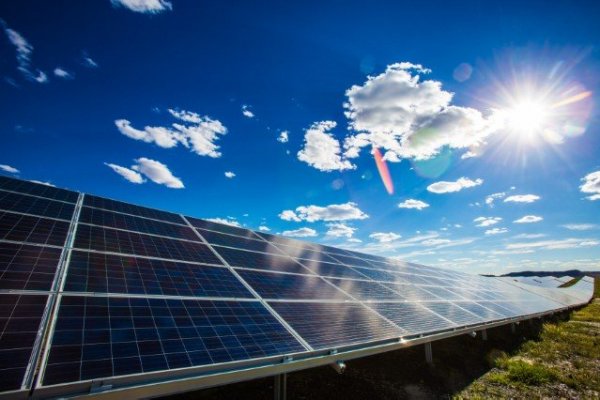 Mainstream invertirá US$ 934 millones en la construcción de cinco nuevos parques eólicos y solares