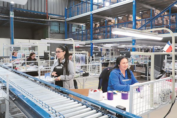 El documento clave que busca incluir la mirada de género en el subsidio a la contratación que prepara el gobierno