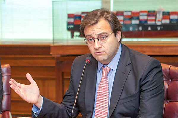 Óscar Hasbún, gerente general de la Compañía Sudamericana de Vapores (CSAV). Foto: Archivo