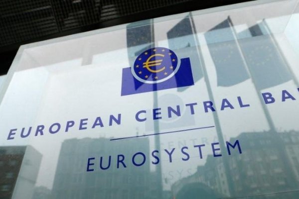España e Italia abren la vía de las fusiones bancarias en Europa