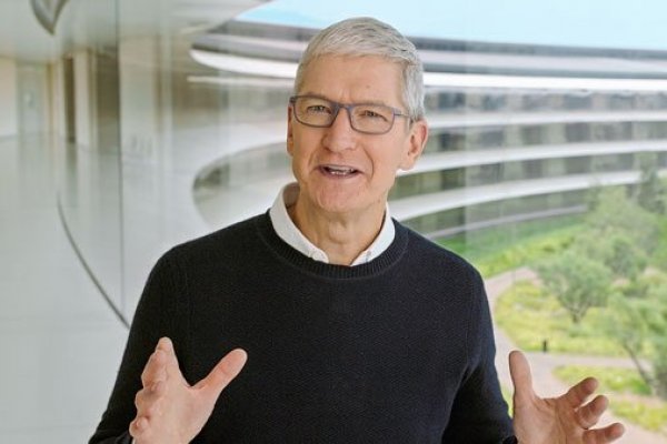 Apple centra su estrategia en otros productos, ante ausencia del iPhone