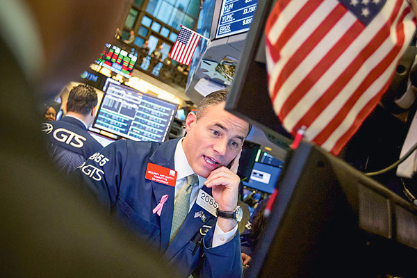 El “Toro” de Wall Street volverá a brillar. Eso concluye el sondeo de BofA. Foto: Bloomberg
