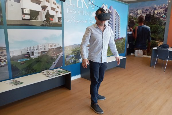 Lentes de realidad virtual se están utilizando para mostrar los proyectos piloto.