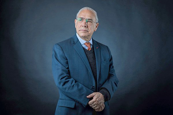 El secretario general de la OCDE, Ángel Gurría, lamentó que el golpe de la crisis sea “más fuerte” en la región. Foto: Bloomberg