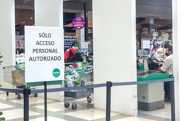 En Jumbo quieren bajar sus tiempos de despacho online y mantener la experiencia de compra en sus supermercados.