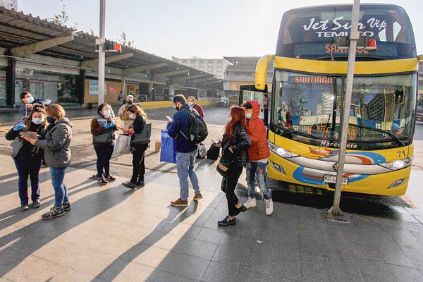 Industria de buses interurbanos no logra salir a flote y mantiene niveles de operación en torno a 30%