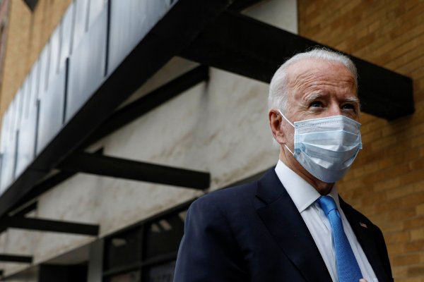 Joe Biden da negativo al test de coronavirus