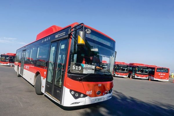 Extransantiago: Gobierno evalúa modificar nuevamente el pago a los operadores ante caída de validaciones