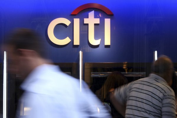 Citigroup informa caída en sus ganancias y advierte lento repunte
