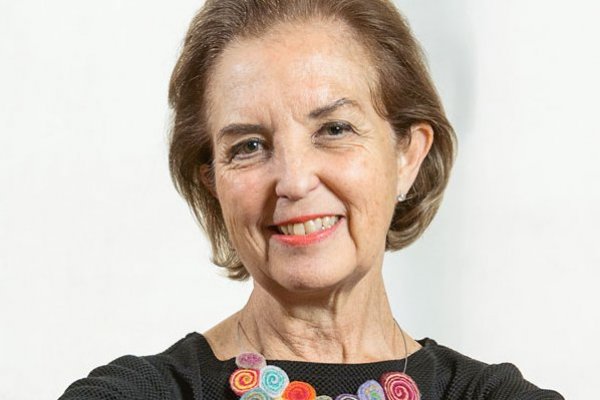 Ministra Hutt: “Hay una conversación que es necesario empezar sobre los criterios de subsidio del transporte público”