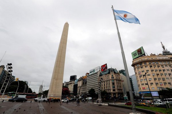 Actividad económica de Argentina suma 13 meses de contracciones consecutivas