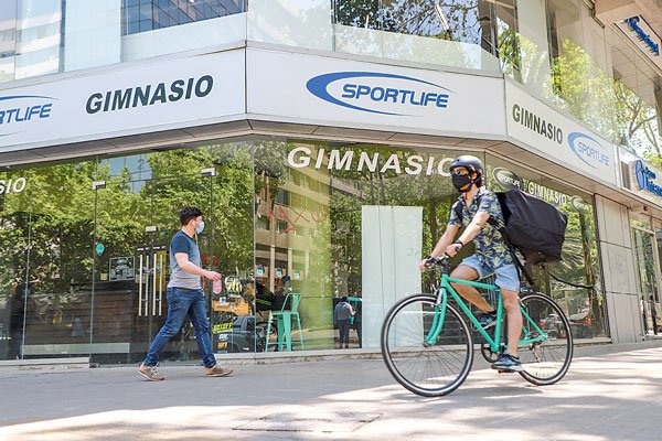 Fondos de inversión esperan con ansias la apertura de los gimnasios en Chile