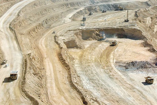 Teck estima impacto de suspensión de Quebrada Blanca 2 en unos US$ 400 millones y trabajadores en faenas ya alcanza cifra previa al Covid-19