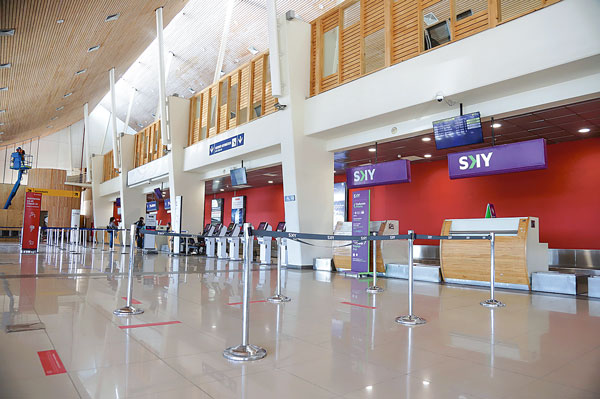 Aeropuertos regionales: MOP evalúa fórmulas para bajar costos ante fuerte caída de los ingresos