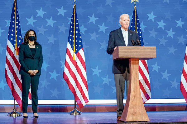 La mayoría de los medios proyectan que Biden ya suma 253 votos. Algunos más optimistas, como The Associated Press, le adjudican 264. Foto: Reuters