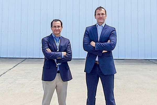 El Gerente Comercial Aerocardal, Sergio Seguel y el CEO de Flapper, Paul Malicki.
