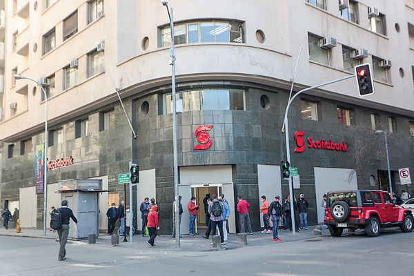 Scotiabank indemnizará a clientes con $ 20 mil millones