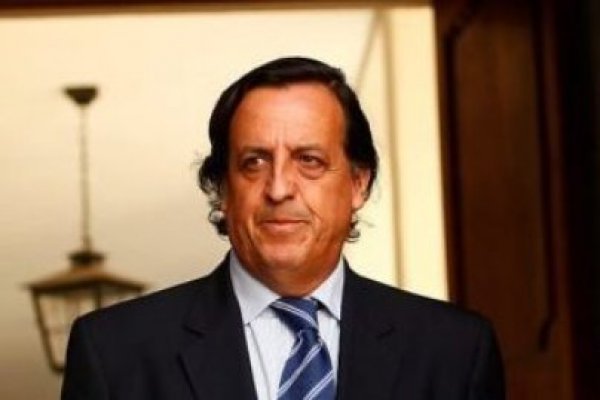 El Senado revierte la decisión de la Cámara y rechaza la acusación constitucional a Víctor Pérez