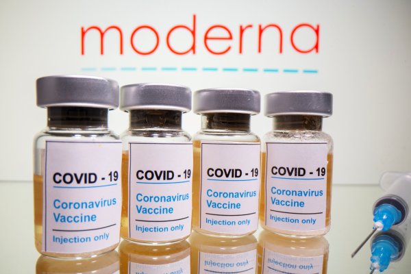 Vacuna de Moderna contra el Covid-19 muestra efectividad de 94,5% en ensayos clínicos