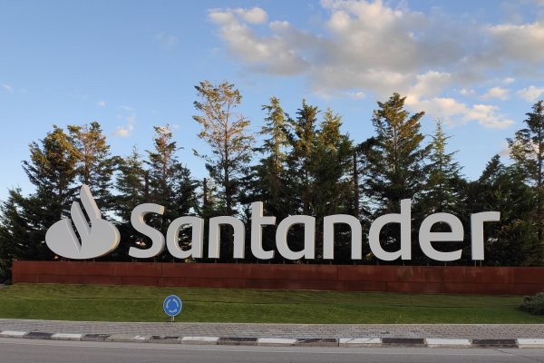 <p>Santander compra el negocio de pagos de la quebrada Wirecard</p>