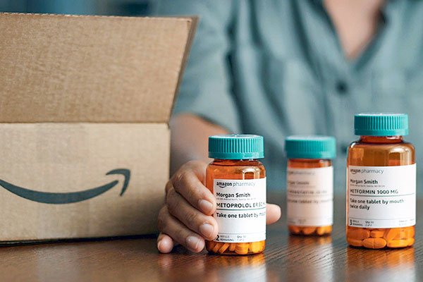 Amazon se expande en sector de la salud con farmacia en línea