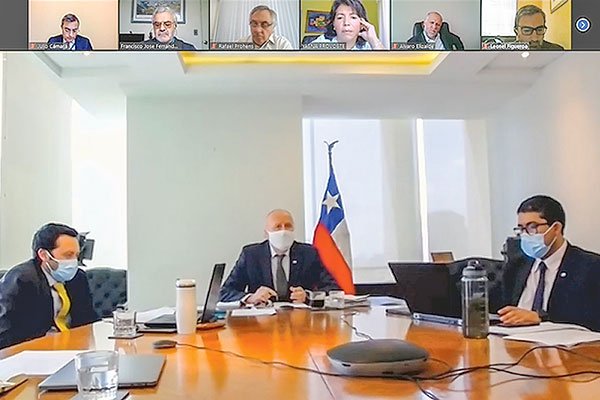 Gobierno sufre derrota en reinicio de votación del proyecto de glaciares y senadores opositores confirman definiciones