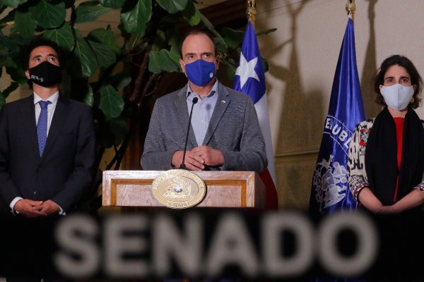 Gobierno opta por el camino propio e ingresa proyecto para acotar segundo retiro de AFP