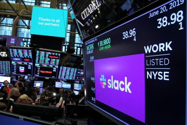 Salesforce adelanta conversaciones para comprar la aplicación de mensajería Slack