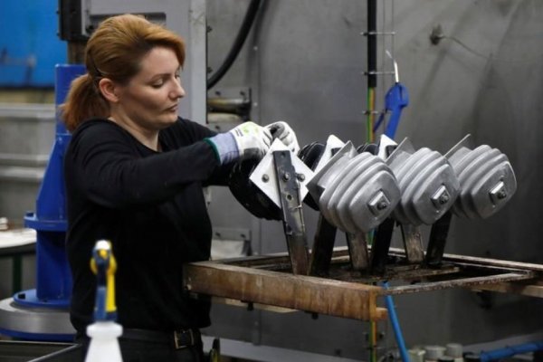 Recuperación de las industrias de la zona euro se frena en noviembre